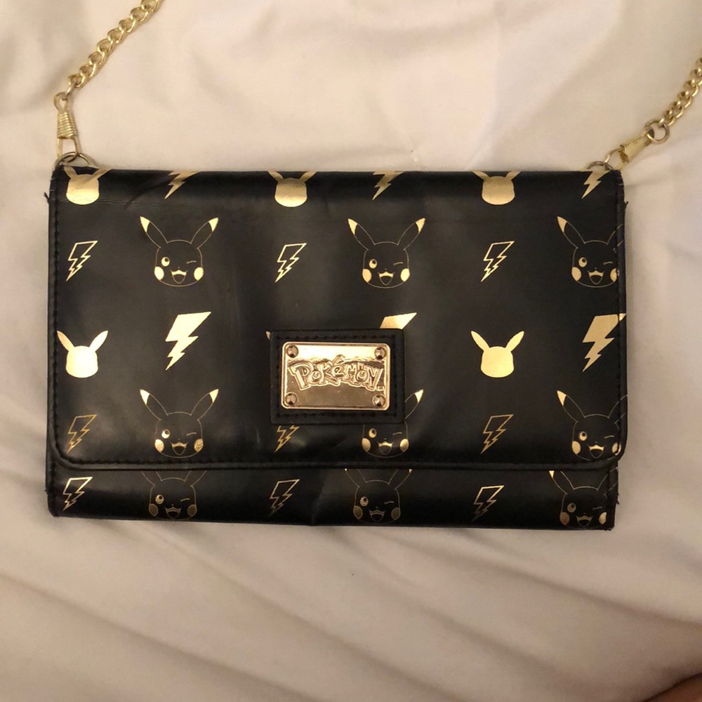 Pokémon Clutch with Gold Chain Attachment